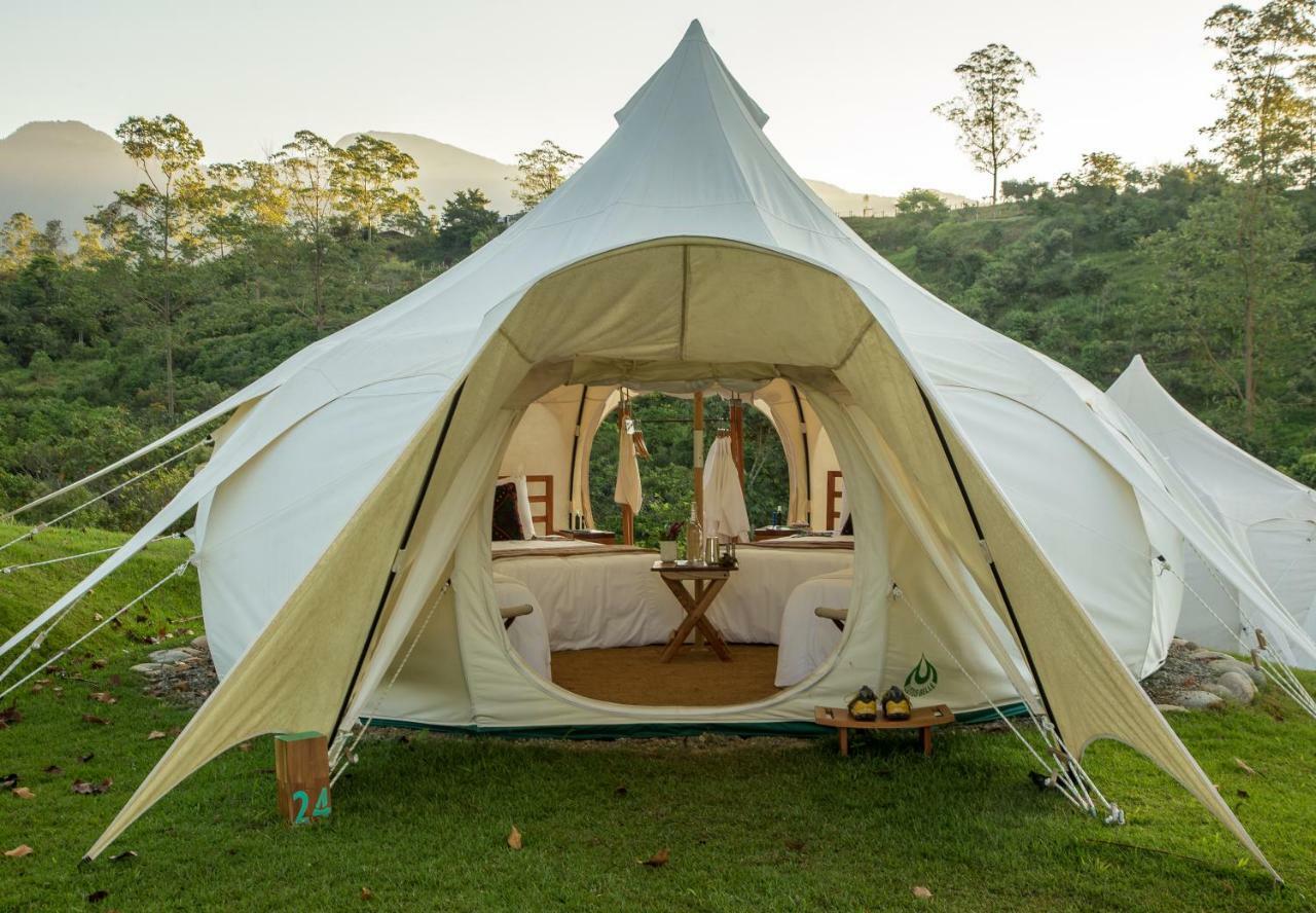 ホテル Kinkara Luxury Retreat San Isidro De El General エクステリア 写真
